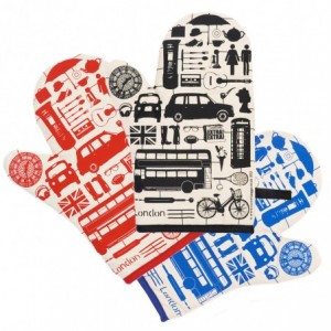 Victoria Eggs oven mitts